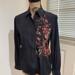 Vintage Saint Clair Elegant Black Floral Women's Button Down silk Shirt size 8
